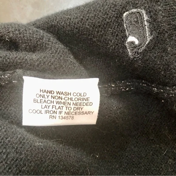 Vineyard Vines metallic‎ silver and black striped wool sweater dress size xs - Picture 8 of 8